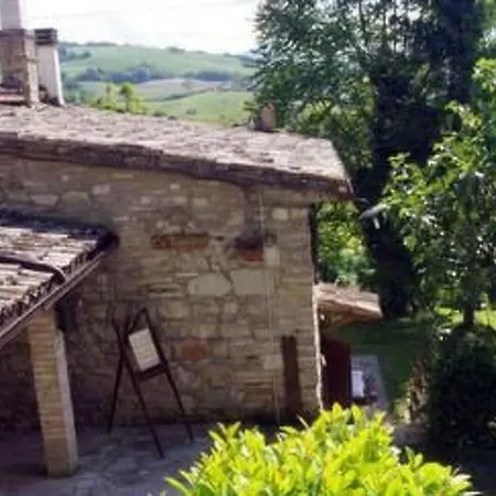 Mit Einer Atemberaubenden Aussicht- By Interhome Ουρμπίνο