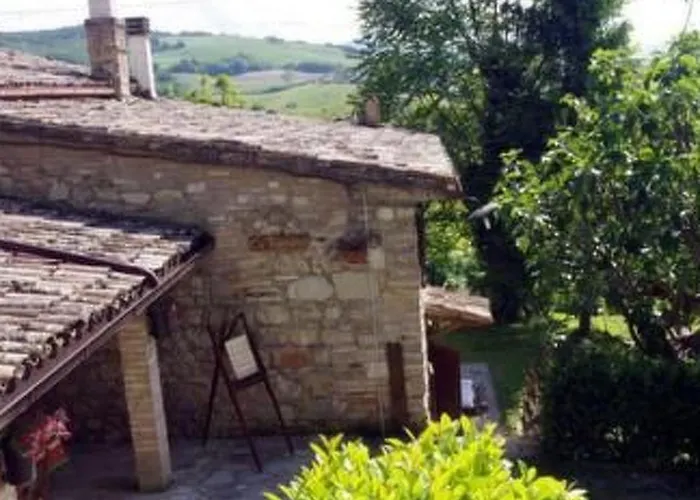 Mit Einer Atemberaubenden Aussicht- By Interhome Ουρμπίνο