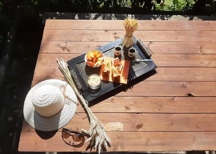 Mit Einer Atemberaubenden Aussicht- By Interhome