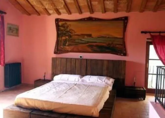 Σπίτι διακοπών Mit Einer Atemberaubenden Aussicht- By Interhome Ουρμπίνο